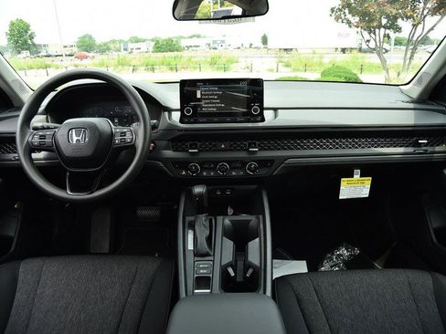 New 2025 Honda Accord SE image 7