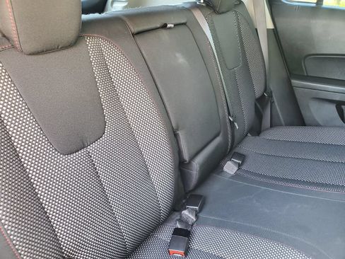 Used 2016 Chevrolet Equinox LT FWD image 38