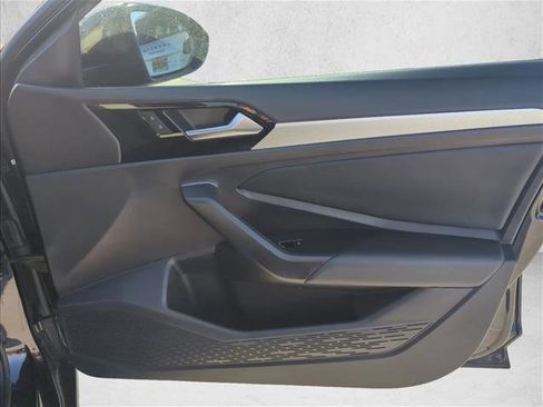 Used 2019 Volkswagen Jetta R-Line w/ R-Line Cold Weather Package image 24