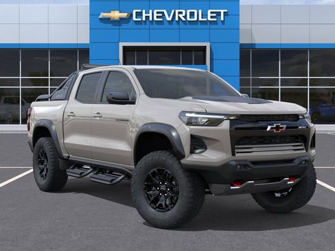 New 2026 Chevrolet Colorado ZR2 w/ Midnight Edition AWD/4WD image 31