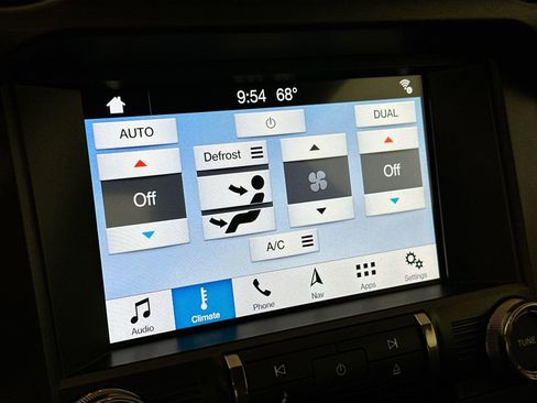 Used 2018 Ford Mustang Shelby GT350 w/ Convenience Package image 16