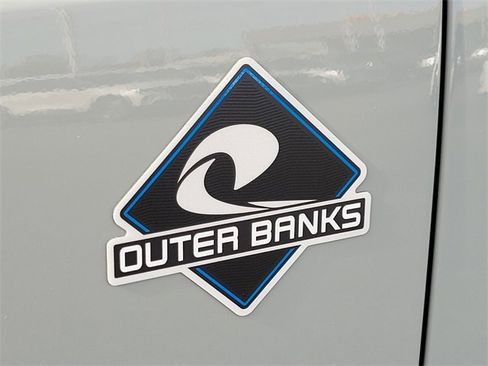 Certified 2024 Ford Bronco Outer Banks image 17