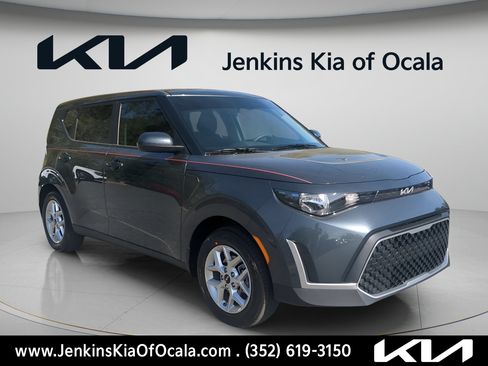 Used 2025 Kia Soul S FWD image 1