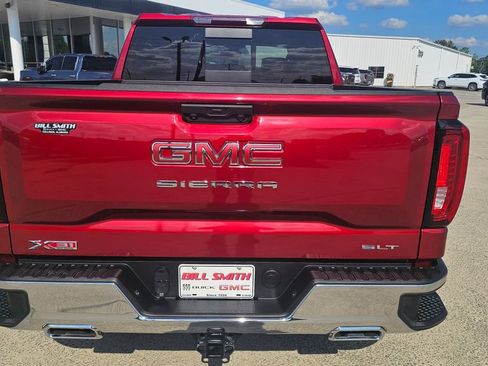 Used 2023 GMC Sierra 1500 SLT w/ SLT Premium Package AWD/4WD image 4