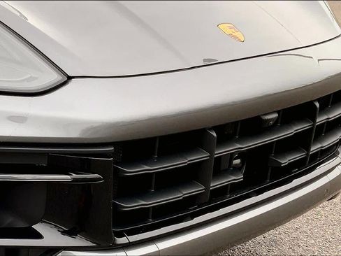 Used 2025 Porsche Cayenne GTS image 27