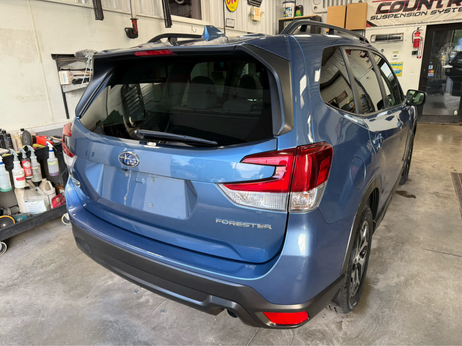 Used 2023 Subaru Forester Premium AWD/4WD image 6