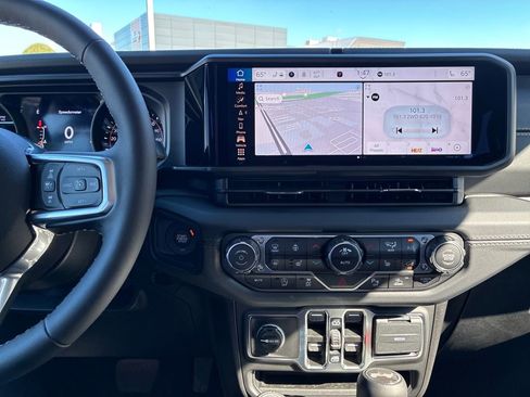 New 2025 Jeep Wrangler Sahara image 17