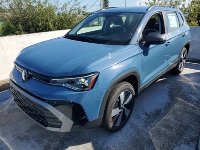 New 2025 Volkswagen Taos S