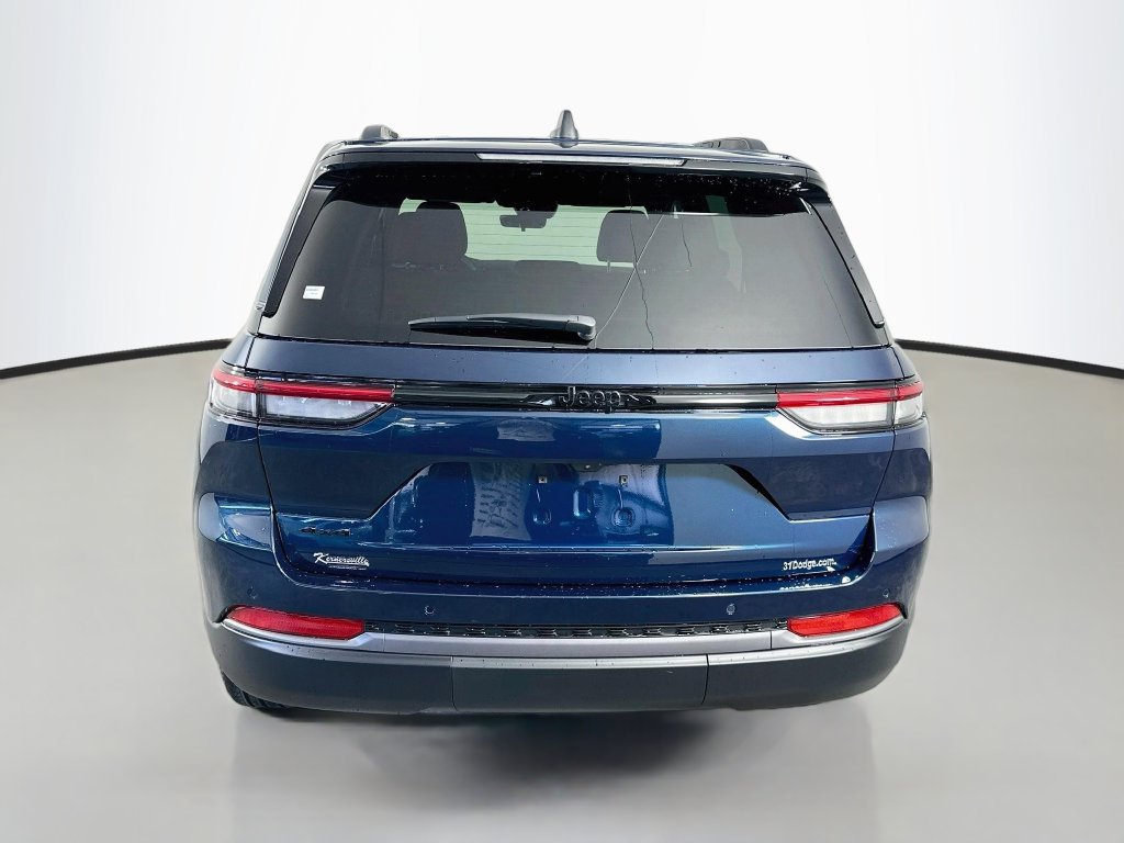New 2027 Jeep Grand Cherokee Limited w/ Limited Altitude Package AWD/4WD image 6