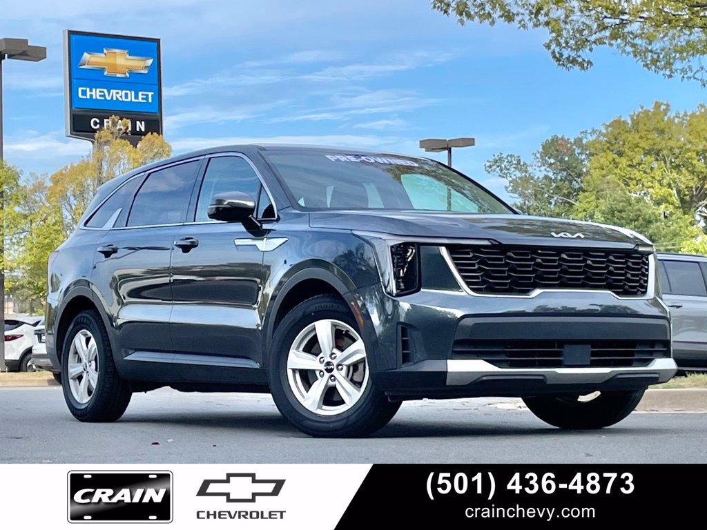 Used 2024 Kia Sorento LX FWD image 1