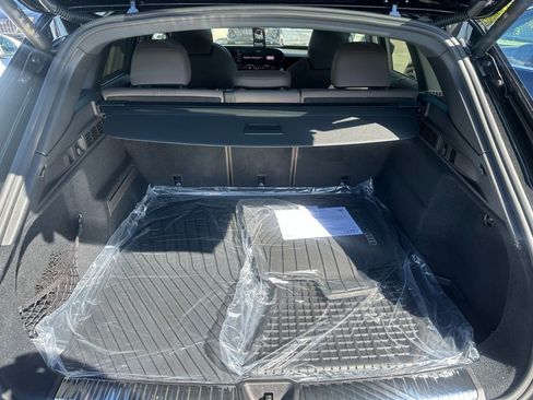 New 2025 Audi Q5 Premium Plus image 23