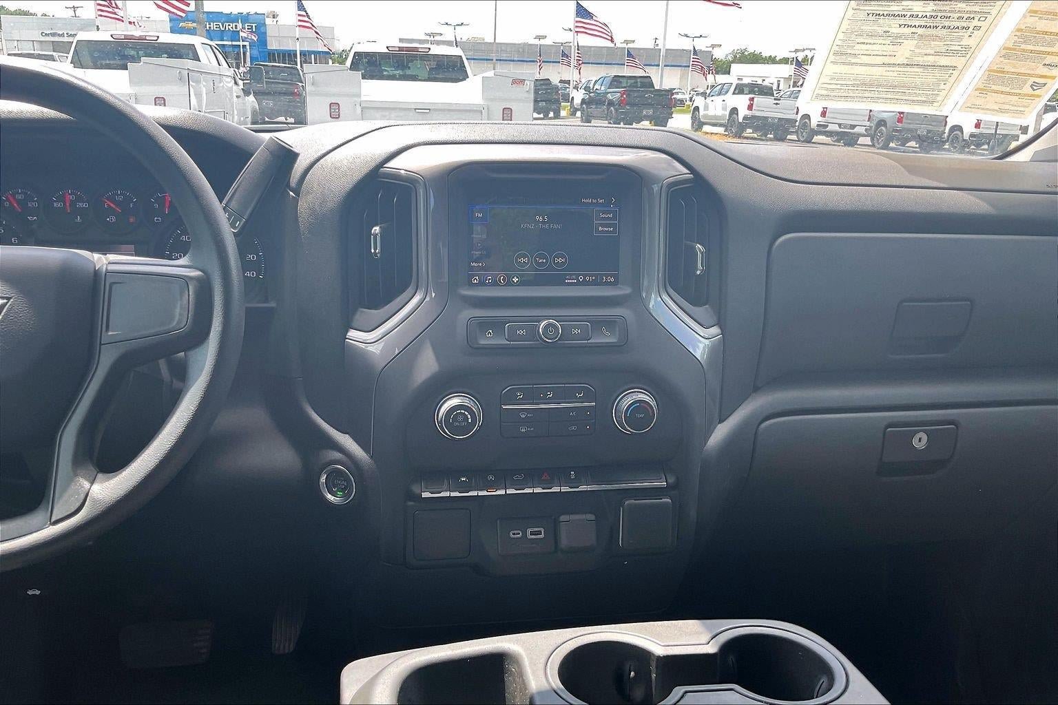 Used 2025 Chevrolet Silverado 1500 Custom w/ LPO, Dark Essentials Package AWD/4WD image 6