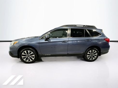 Used 2015 Subaru Outback 2.5i Limited AWD/4WD image 8
