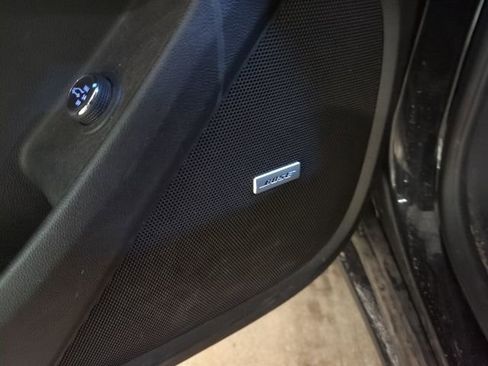 Used 2020 Chevrolet Traverse RS image 10