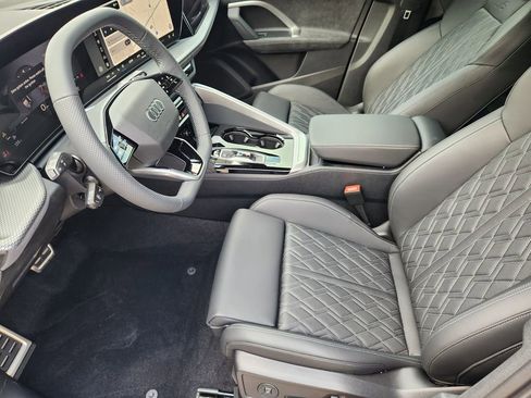 New 2026 Audi SQ5 Premium Plus AWD/4WD image 16