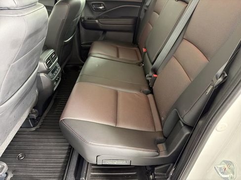 Used 2024 Honda Ridgeline Black Edition image 19