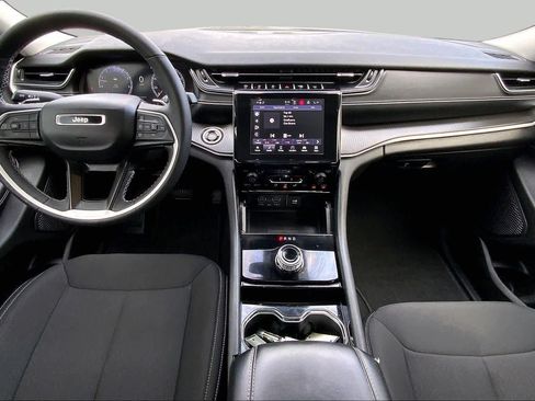 Used 2023 Jeep Grand Cherokee L Laredo w/ Luxury Tech Group I AWD/4WD image 14