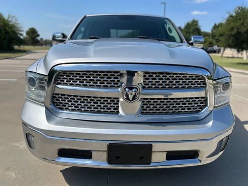 Used 2017 RAM 1500 Laramie RWD image 3