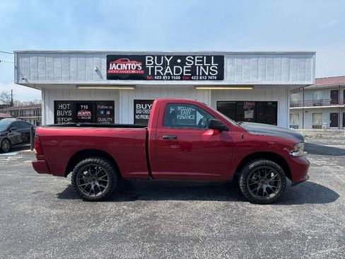 Used 2013 RAM 1500 Express image 1