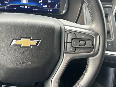 Used 2024 Chevrolet Suburban LT AWD/4WD image 34