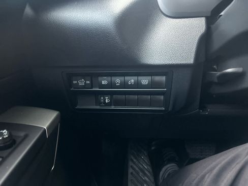 Used 2023 Toyota Tundra SR5 AWD/4WD image 11
