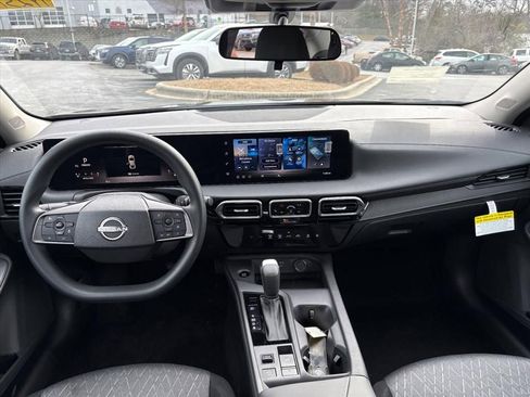 New 2026 Nissan Sentra SV image 9