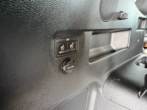 Used 2020 Kia Telluride SX w/ Towing Package FWD image 23