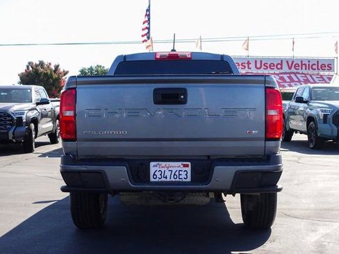 Used 2022 Chevrolet Colorado LT w/ Safety Package image 13