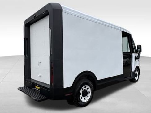 Used 2024 Chevrolet Brightdrop 400 w/ Commercial Equipment Package image 7