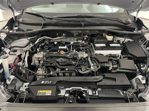 Certified 2024 Toyota Corolla Cross L AWD/4WD image 21