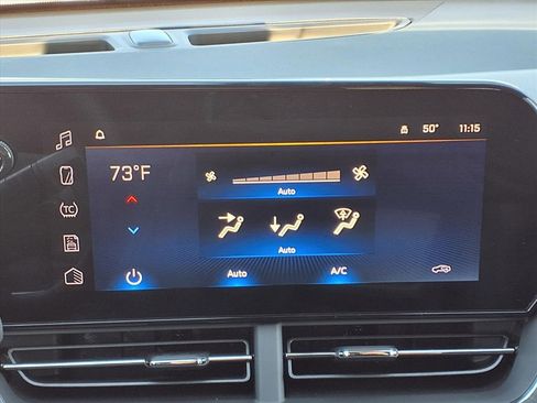 New 2026 Chevrolet Trax RS w/ Sunroof Package image 13