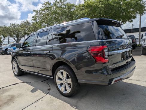 Certified 2023 Ford Expedition Max Platinum AWD/4WD image 6