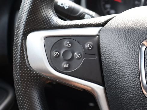 Used 2023 GMC Terrain SLE w/ Driver Convenience Package AWD/4WD image 19