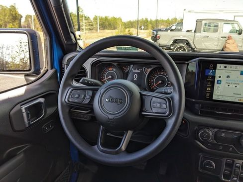Used 2026 Jeep Wrangler Unlimited Sport AWD/4WD image 20