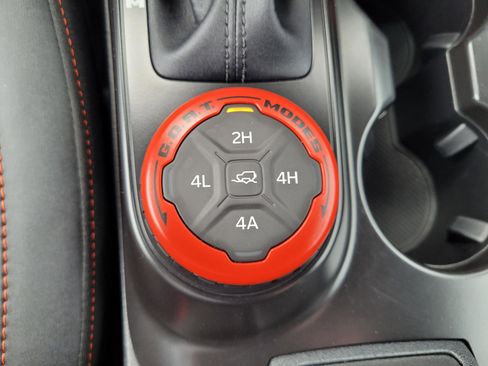 Used 2025 Ford Bronco Stroppe Edition AWD/4WD image 23