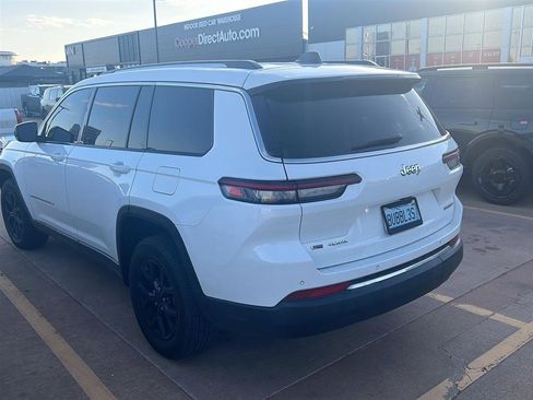 Used 2022 Jeep Grand Cherokee L Limited image 7