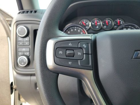 Used 2022 Chevrolet Silverado 1500 Custom Trail Boss w/ Safety Confidence Package AWD/4WD image 24