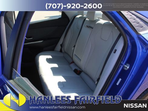 Used 2024 Hyundai Elantra Limited FWD image 15