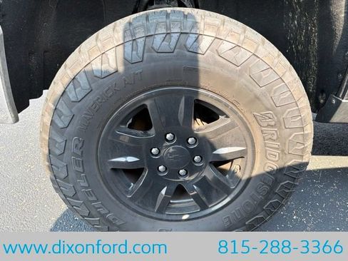 Used 2014 Chevrolet Silverado 1500 LT w/ LT Convenience Package AWD/4WD image 11
