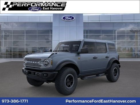 New 2025 Ford Bronco Badlands w/ Sasquatch Package AWD/4WD image 33