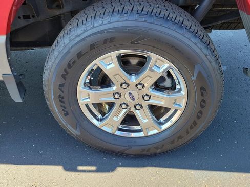 Used 2021 Ford F150 XLT w/ Equipment Group 302A High AWD/4WD image 5