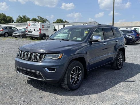 Used 2019 Jeep Grand Cherokee Limited w/ Luxury Group II AWD/4WD image 24