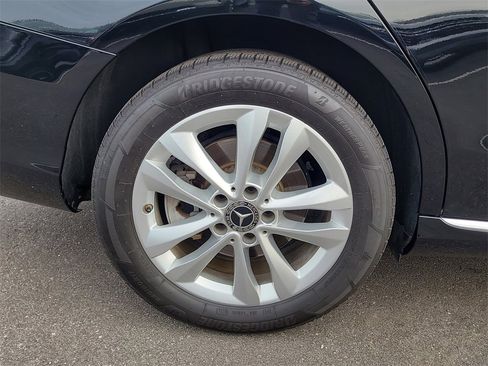 Used 2019 Mercedes-Benz C 300 C 300 image 5