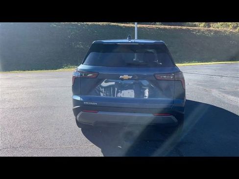 Used 2026 Chevrolet Equinox LT image 7