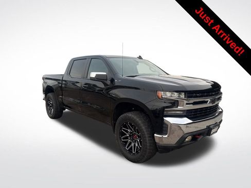 Used 2020 Chevrolet Silverado 1500 LT image 1