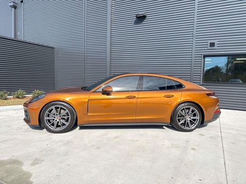 Certified 2024 Porsche Panamera 4 w/ Premium Package image 2