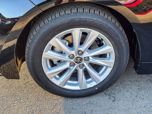 New 2026 Toyota Corolla LE w/ LE Premium Package FWD image 11