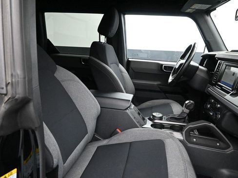 Used 2023 Ford Bronco Big Bend w/ Sasquatch Package AWD/4WD image 9