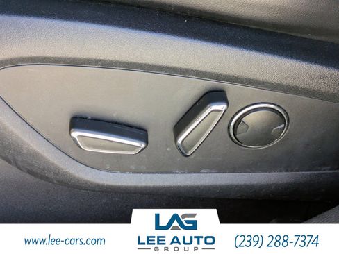 Used 2016 Lincoln MKX Select w/ Select Plus Package image 19