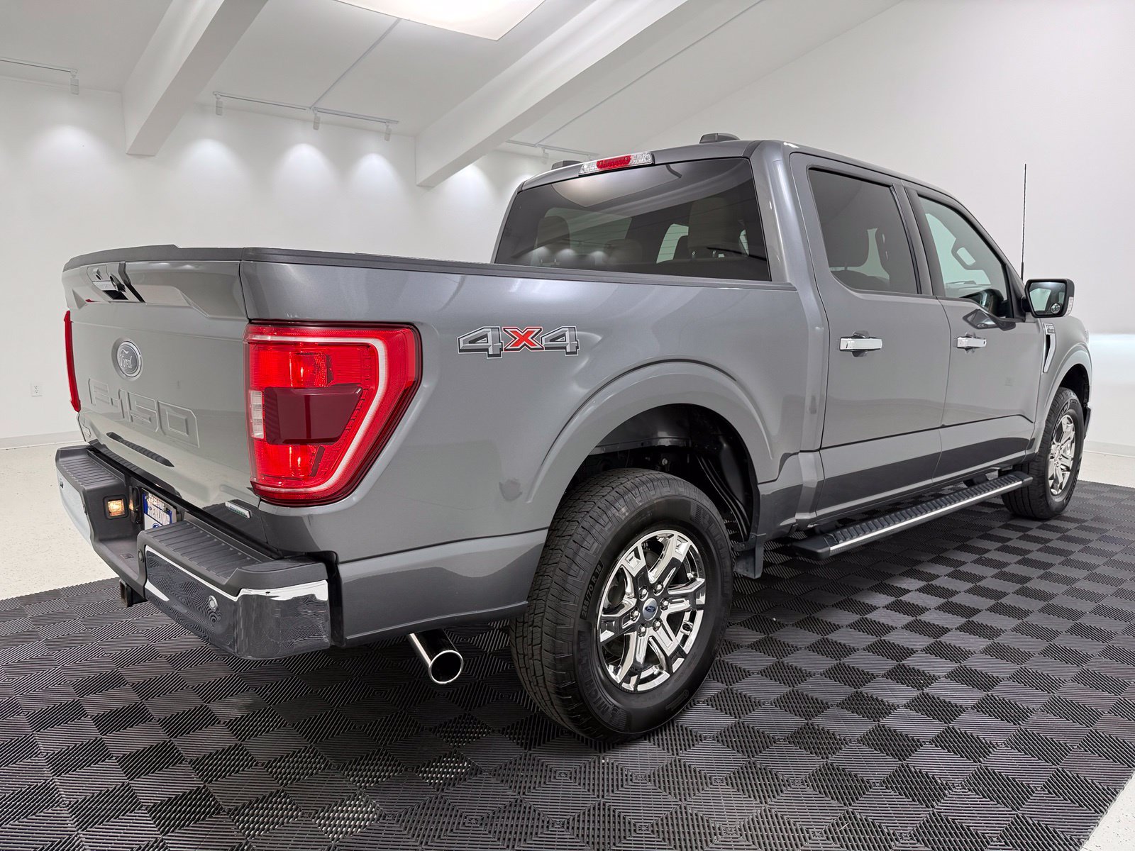 Used 2023 Ford F150 XLT w/ Equipment Group 302A High AWD/4WD image 7